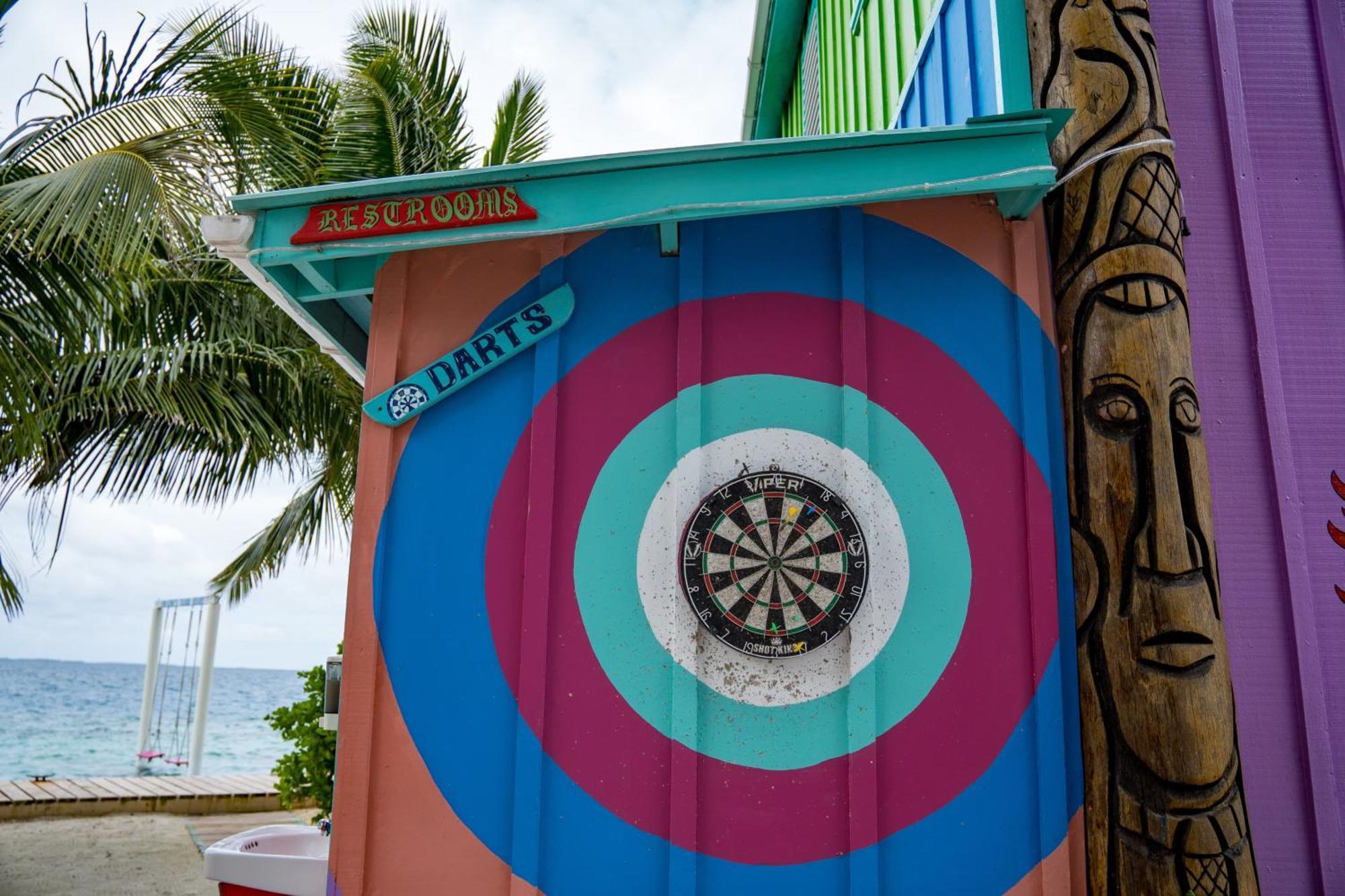King Lewey'S Island Resort Placencia Esterno foto